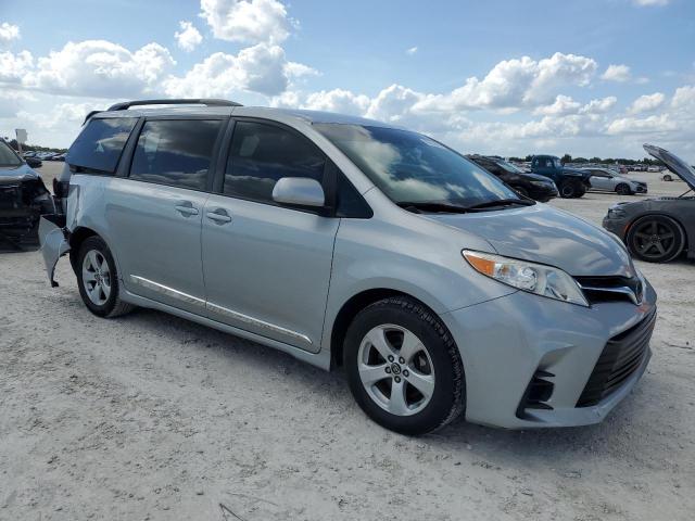 Photo 3 VIN: 5TDKZ3DC6KS013484 - TOYOTA SIENNA LE 