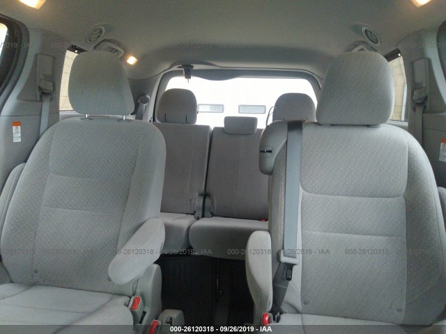 Photo 7 VIN: 5TDKZ3DC6KS968432 - TOYOTA SIENNA 