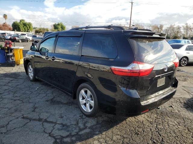 Photo 1 VIN: 5TDKZ3DC6KS988843 - TOYOTA SIENNA LE 