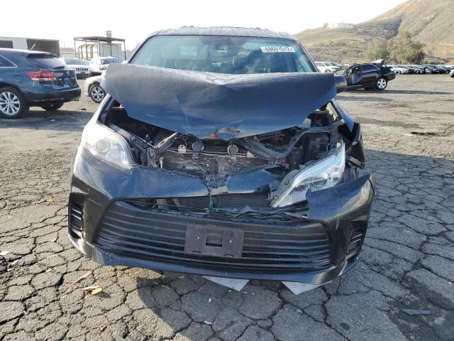 Photo 4 VIN: 5TDKZ3DC6KS988843 - TOYOTA SIENNA LE 