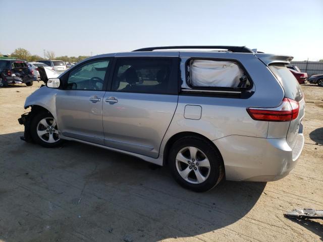 Photo 1 VIN: 5TDKZ3DC6KS988907 - TOYOTA SIENNA LE 