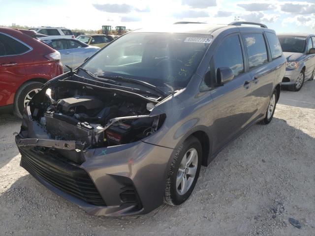 Photo 1 VIN: 5TDKZ3DC6LS055025 - TOYOTA SIENNA LE 