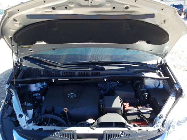 Photo 6 VIN: 5TDKZ3DC6LS066042 - TOYOTA SIENNA LE 