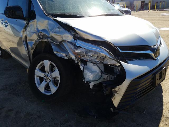 Photo 8 VIN: 5TDKZ3DC6LS066042 - TOYOTA SIENNA LE 