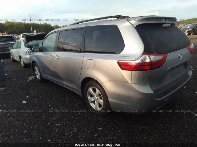 Photo 2 VIN: 5TDKZ3DC7HS773996 - TOYOTA SIENNA 