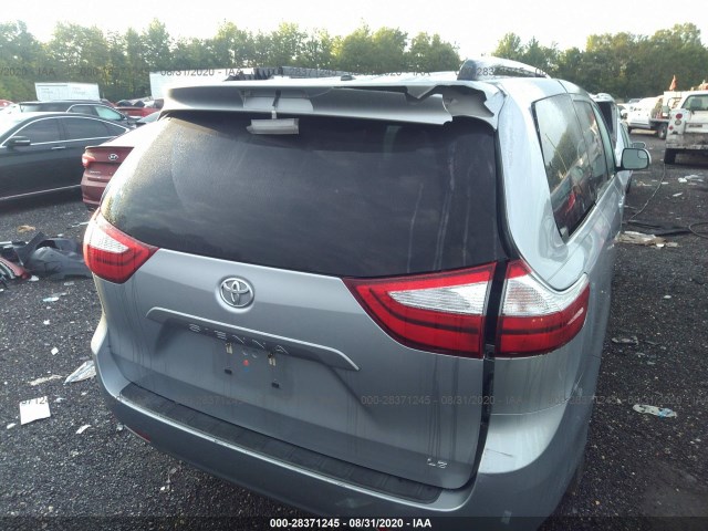 Photo 5 VIN: 5TDKZ3DC7HS773996 - TOYOTA SIENNA 