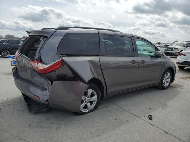 Photo 2 VIN: 5TDKZ3DC7HS802431 - TOYOTA SIENNA 