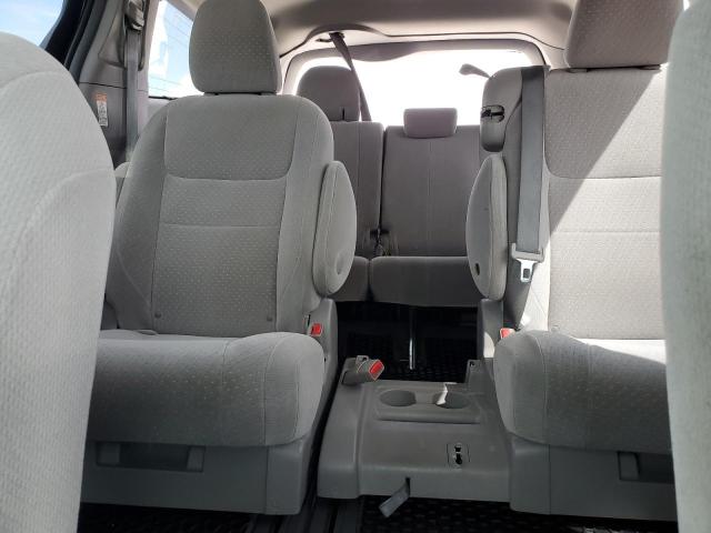 Photo 9 VIN: 5TDKZ3DC7HS802431 - TOYOTA SIENNA 