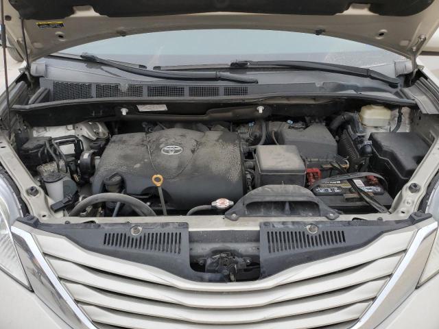 Photo 11 VIN: 5TDKZ3DC7HS807080 - TOYOTA SIENNA LE 