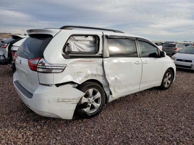 Photo 2 VIN: 5TDKZ3DC7HS816703 - TOYOTA SIENNA LE 