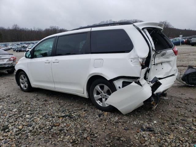 Photo 1 VIN: 5TDKZ3DC7HS817107 - TOYOTA SIENNA LE 