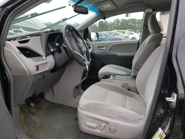 Photo 6 VIN: 5TDKZ3DC7HS830374 - TOYOTA SIENNA LE 