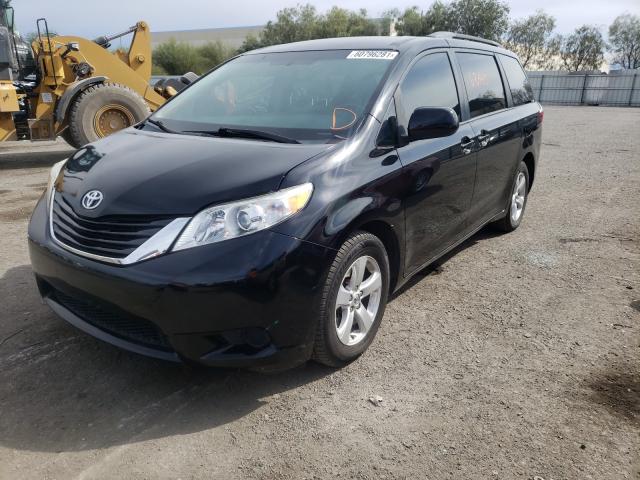 Photo 1 VIN: 5TDKZ3DC7HS835641 - TOYOTA SIENNA LE 