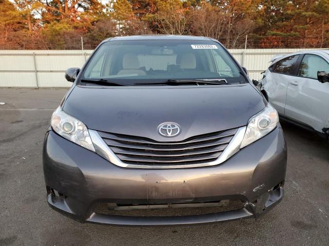 Photo 4 VIN: 5TDKZ3DC7HS844629 - TOYOTA SIENNA LE 