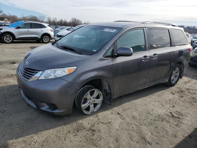 Photo 0 VIN: 5TDKZ3DC7HS883706 - TOYOTA SIENNA LE 