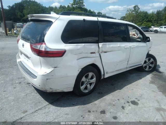 Photo 3 VIN: 5TDKZ3DC7JS903359 - TOYOTA SIENNA 