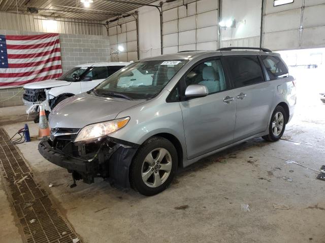 Photo 0 VIN: 5TDKZ3DC7JS904253 - TOYOTA SIENNA LE 