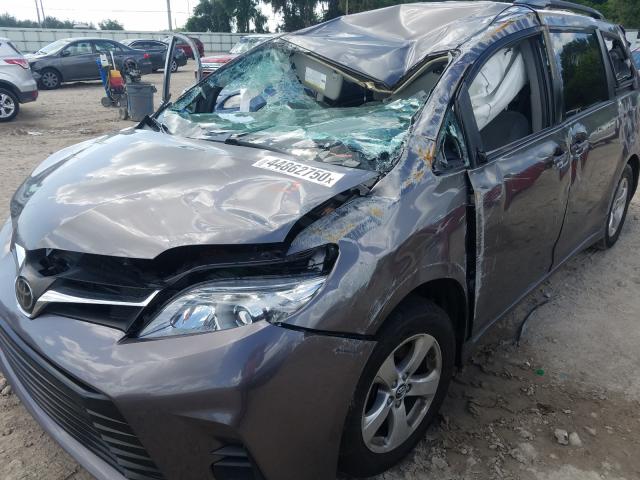 Photo 8 VIN: 5TDKZ3DC7JS906312 - TOYOTA SIENNA LE 