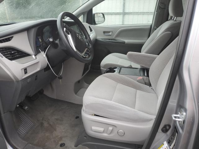 Photo 6 VIN: 5TDKZ3DC7JS921652 - TOYOTA SIENNA LE 