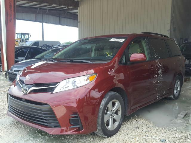 Photo 1 VIN: 5TDKZ3DC7JS932716 - TOYOTA SIENNA LE 