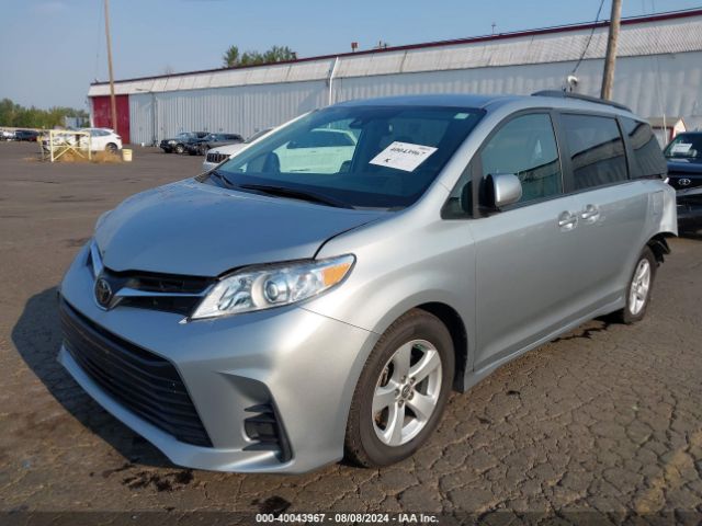 Photo 1 VIN: 5TDKZ3DC7KS002235 - TOYOTA SIENNA 