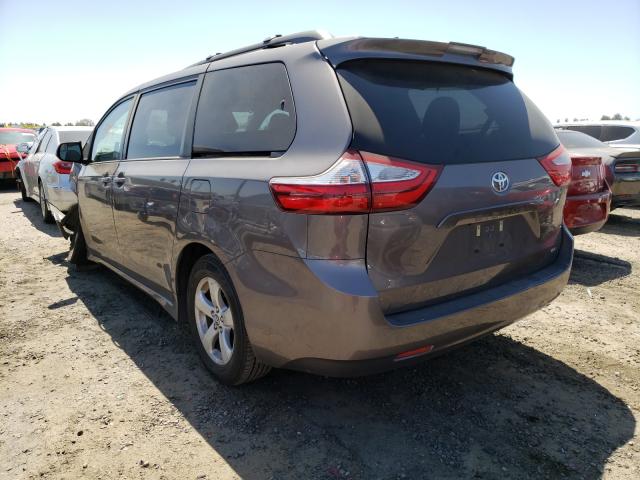 Photo 2 VIN: 5TDKZ3DC7KS006270 - TOYOTA SIENNA LE 