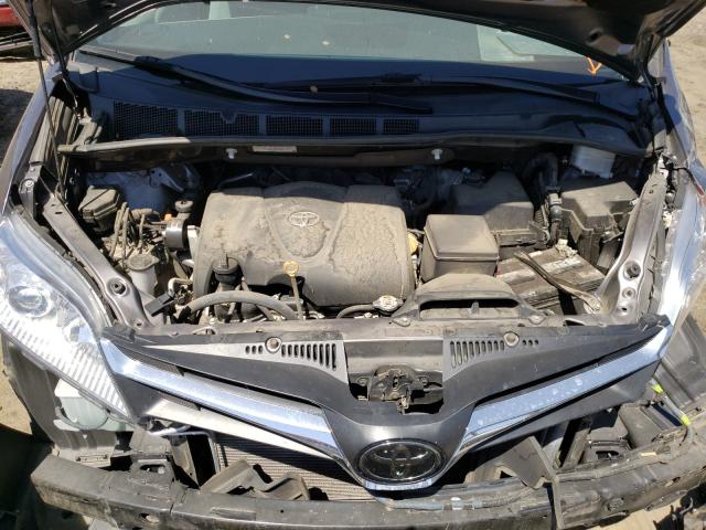 Photo 6 VIN: 5TDKZ3DC7KS006270 - TOYOTA SIENNA LE 