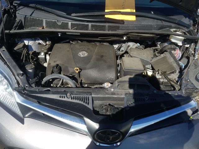 Photo 6 VIN: 5TDKZ3DC7KS016412 - TOYOTA SIENNA LE 