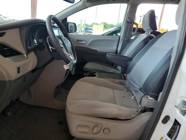 Photo 6 VIN: 5TDKZ3DC7KS966463 - TOYOTA SIENNA LE 