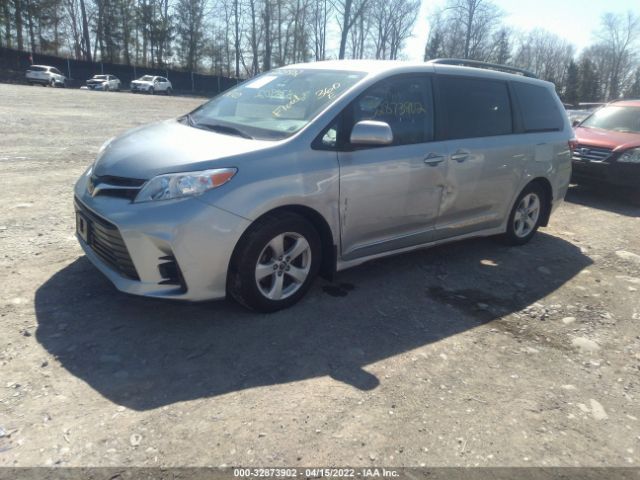 Photo 1 VIN: 5TDKZ3DC7KS972215 - TOYOTA SIENNA 