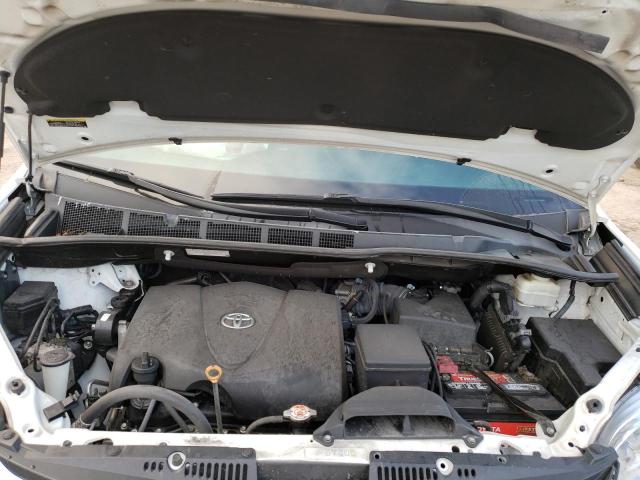 Photo 6 VIN: 5TDKZ3DC7KS996191 - TOYOTA SIENNA LE 