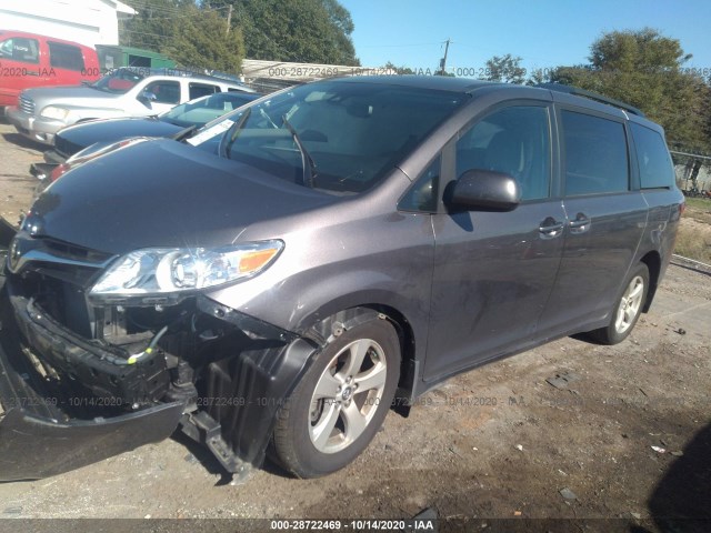 Photo 1 VIN: 5TDKZ3DC7KS999088 - TOYOTA SIENNA 