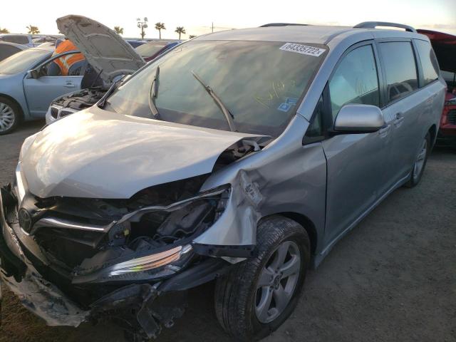 Photo 1 VIN: 5TDKZ3DC7LS061383 - TOYOTA SIENNA LE 