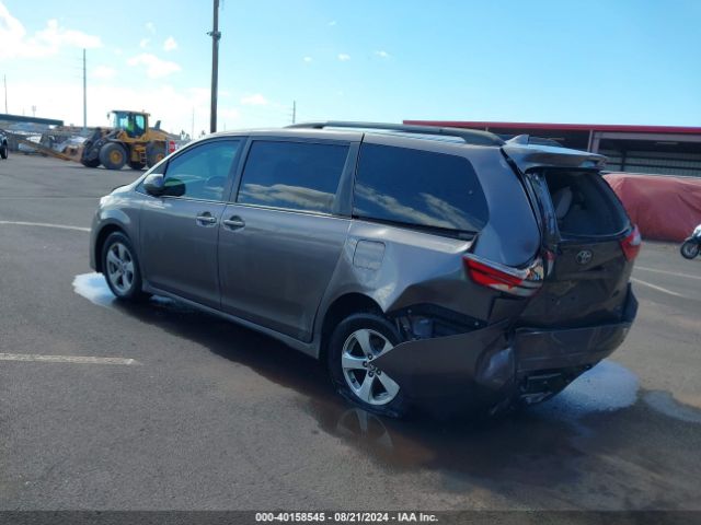 Photo 2 VIN: 5TDKZ3DC7LS076868 - TOYOTA SIENNA 