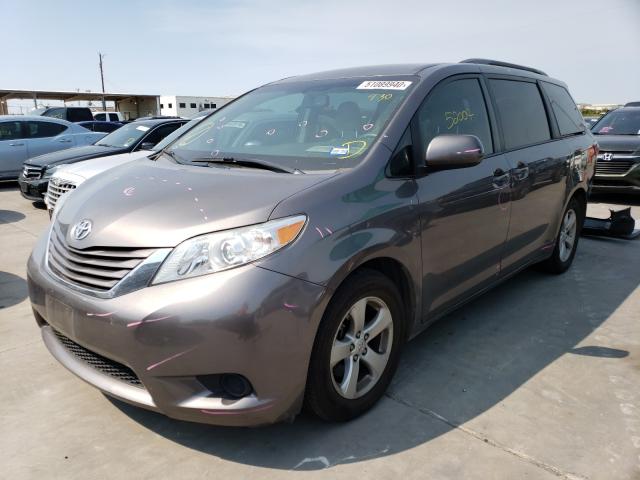 Photo 1 VIN: 5TDKZ3DC8HS777149 - TOYOTA SIENNA LE 