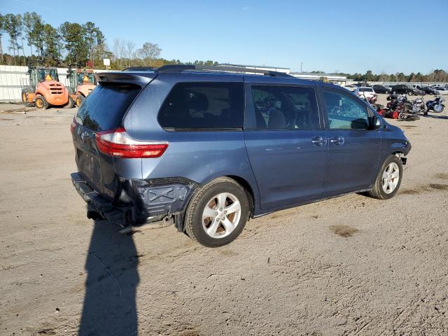 Photo 2 VIN: 5TDKZ3DC8HS797465 - TOYOTA SIENNA LE 