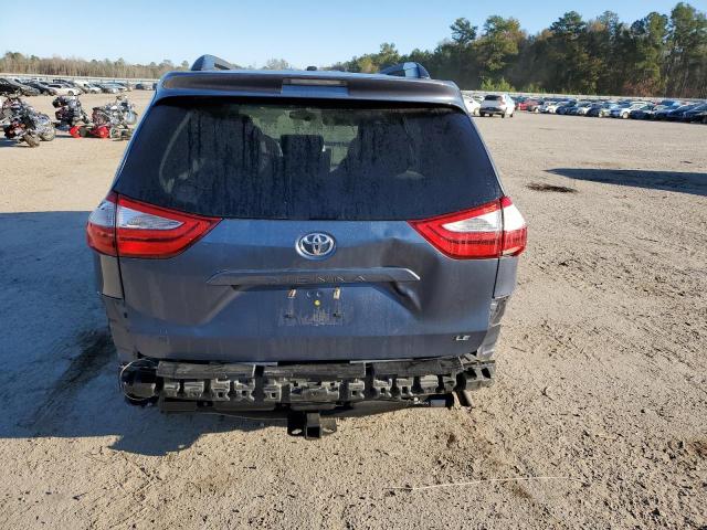 Photo 5 VIN: 5TDKZ3DC8HS797465 - TOYOTA SIENNA LE 