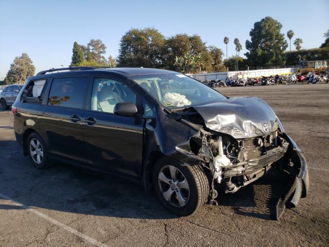 Photo 0 VIN: 5TDKZ3DC8HS798650 - TOYOTA SIENNA LE 