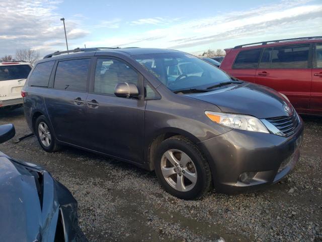 Photo 3 VIN: 5TDKZ3DC8HS803071 - TOYOTA SIENNA LE 