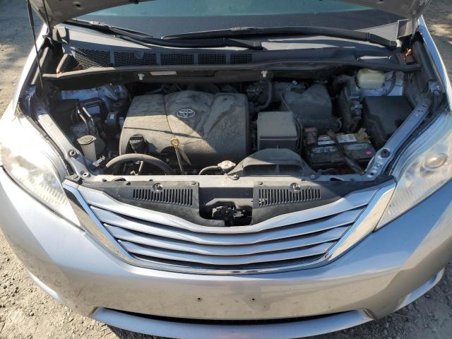 Photo 11 VIN: 5TDKZ3DC8HS806360 - TOYOTA SIENNA LE 