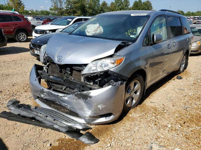 Photo 1 VIN: 5TDKZ3DC8HS852948 - TOYOTA SIENNA LE 