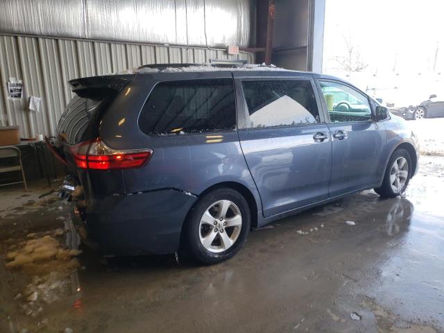 Photo 2 VIN: 5TDKZ3DC8HS864677 - TOYOTA SIENNA LE 