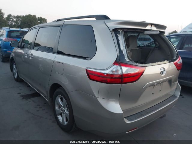 Photo 2 VIN: 5TDKZ3DC8HS872441 - TOYOTA SIENNA 