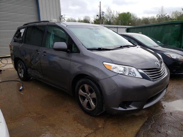 Photo 3 VIN: 5TDKZ3DC8HS873668 - TOYOTA SIENNA LE 