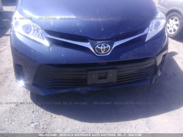 Photo 5 VIN: 5TDKZ3DC8JS909350 - TOYOTA SIENNA 