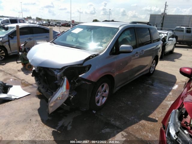 Photo 1 VIN: 5TDKZ3DC8JS924849 - TOYOTA SIENNA 