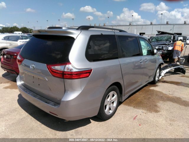 Photo 3 VIN: 5TDKZ3DC8JS924849 - TOYOTA SIENNA 