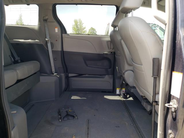 Photo 8 VIN: 5TDKZ3DC8KS011705 - TOYOTA SIENNA LE 