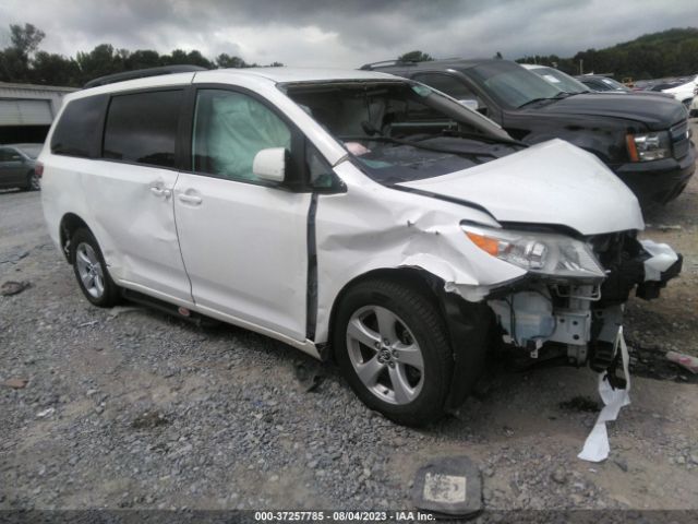 Photo 0 VIN: 5TDKZ3DC8KS986530 - TOYOTA SIENNA 