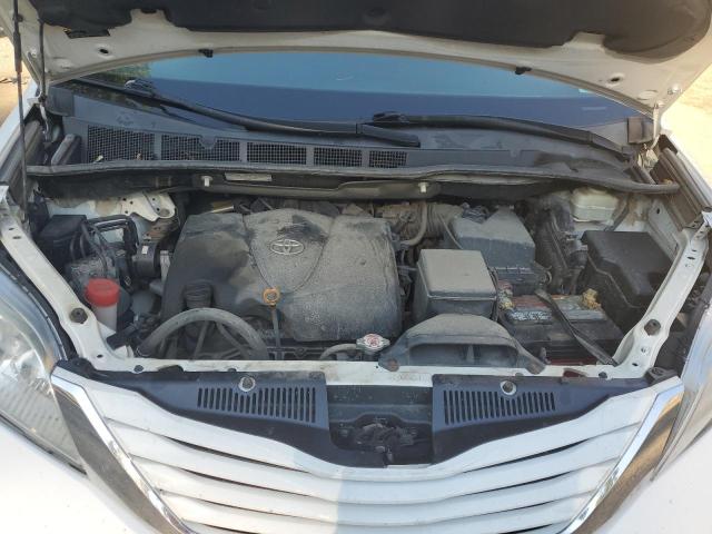 Photo 11 VIN: 5TDKZ3DC9HS790637 - TOYOTA SIENNA LE 